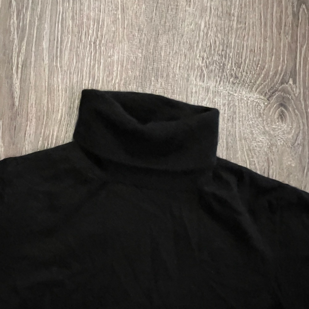 Gucci Black 100% Cashmere Turtleneck Sweater top - Picture 6 of 10